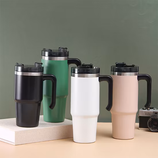 Hot Sell New Arrival Double Wall Vacuum Insulated Travel Mug 30oz 304 Stainless Steel Tumbler with Holder and Straw